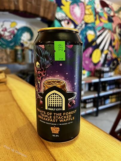 Fruits of the forrest triple stacked breakfast waffle (Vault City) 440 ml