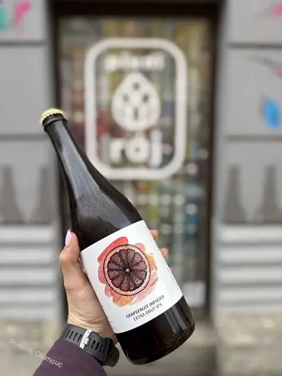 Pivečka Grapefruit infused Extra Brut IPA 750 ml