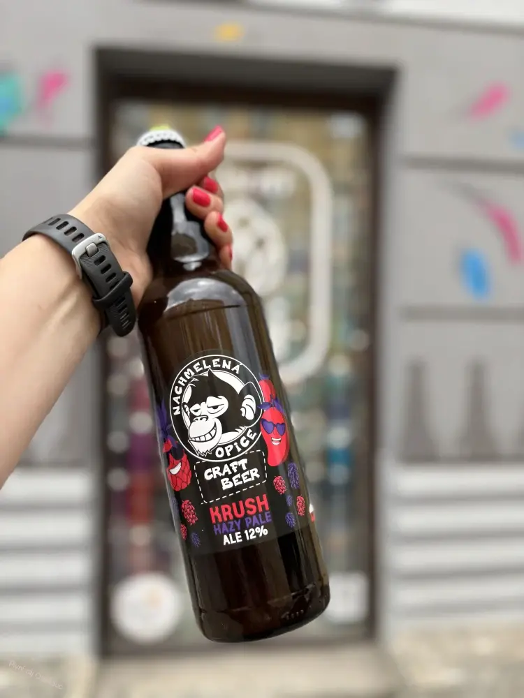 Nachmelená opice Krush Hazy Pale Ale 750 ml (sklo)