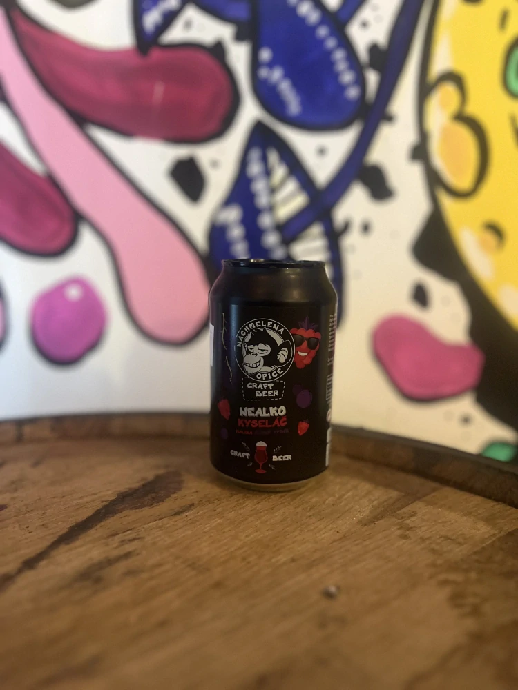 Nachmelená Opice Nealko kyseláč malina černý rybíz330 ml (plech)