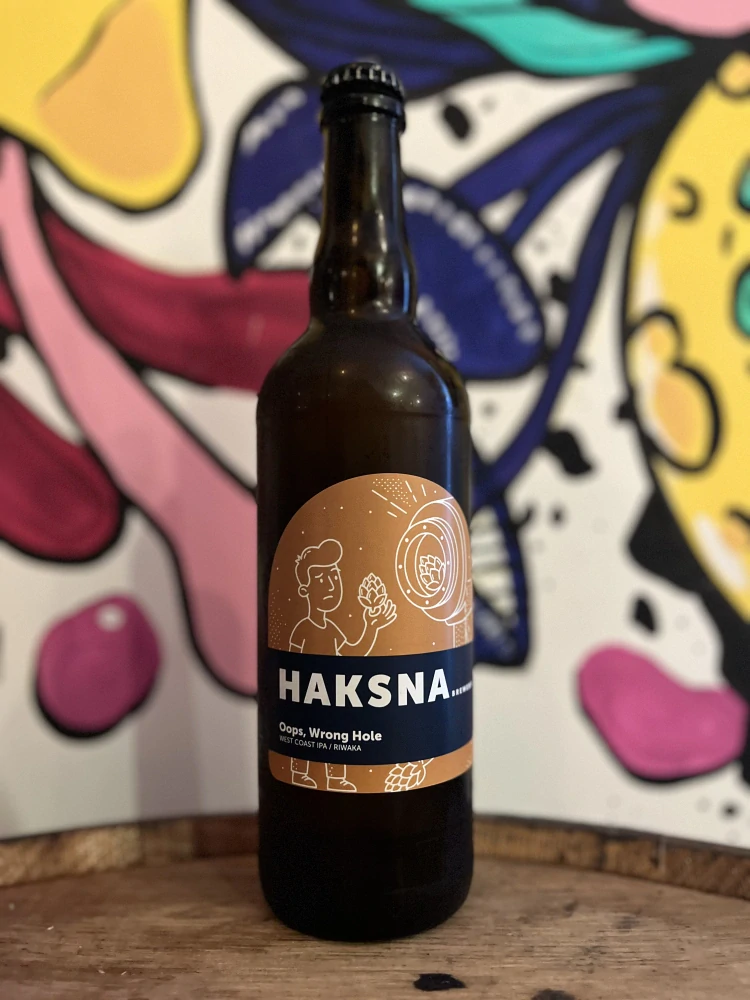 Haksna Oops, wrong hole! 750ml (sklo)