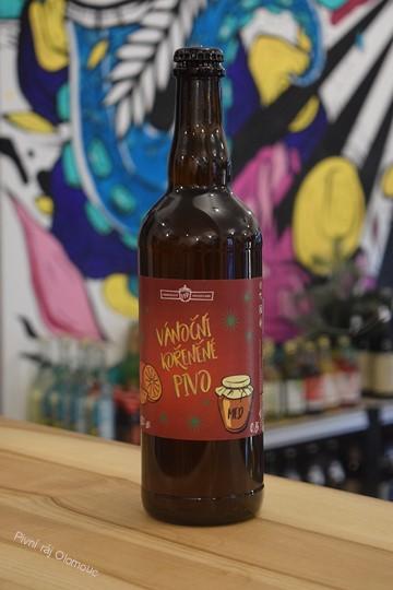 Hanácký pivovar Vánoční kořeněné pivo 750 ml