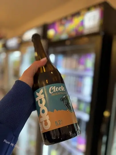 Clock APA 750 ml (sklo)