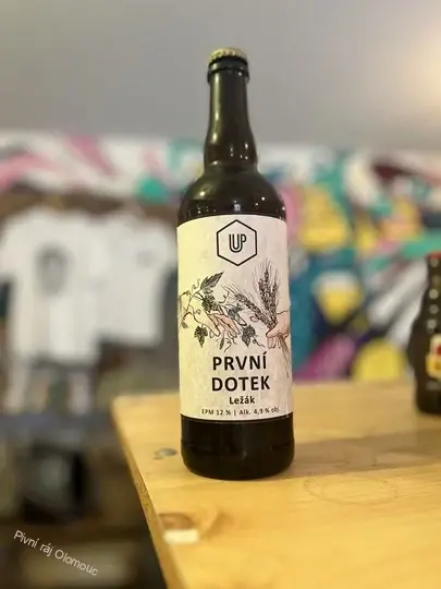 Urputné Pípy První Dotek 750 ml
