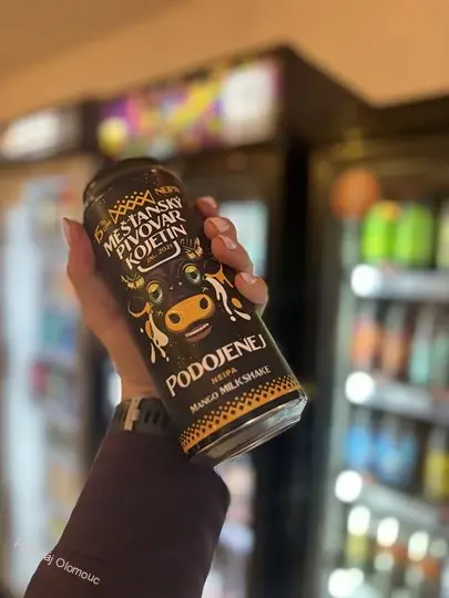 Kojetín Podojenej Mango Milkshake IPA 500 ml (plech)