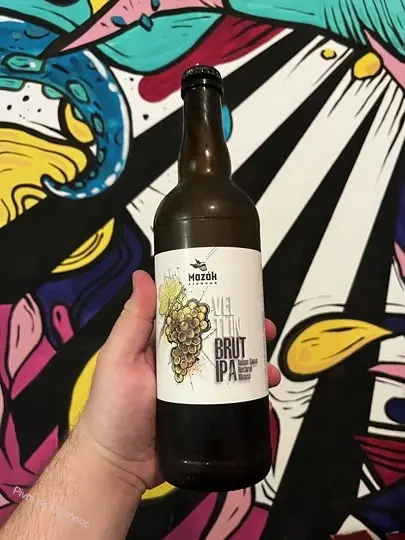 Mazák Veltlín Brut IPA 750 ml