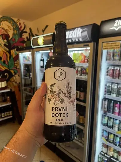 Urputné Pípy První Dotek 750 ml