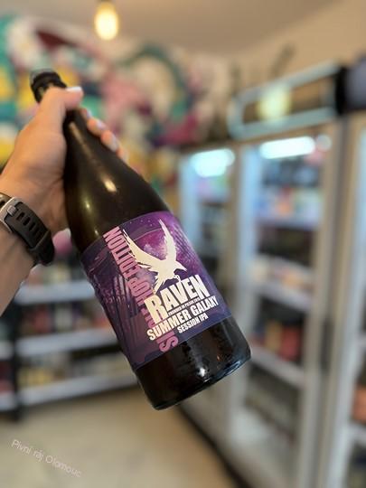 Raven Hoppy Easter 750 ml